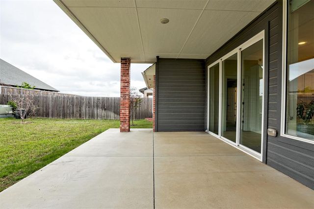 1405 Monterey Drive, Norman, OK 73072