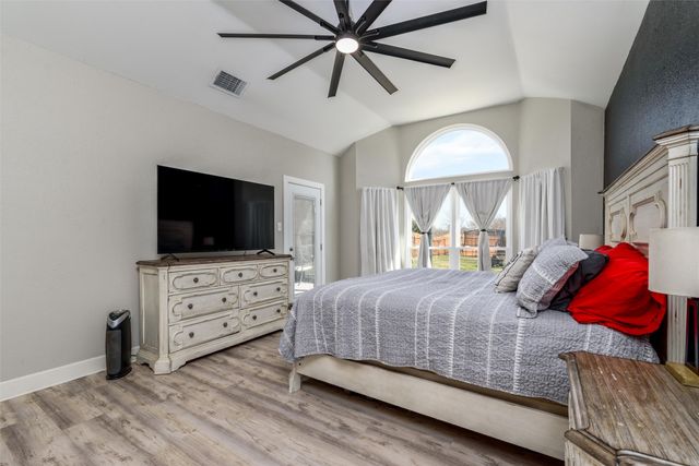 2702 Kingsbury Drive, Garland, TX 75040