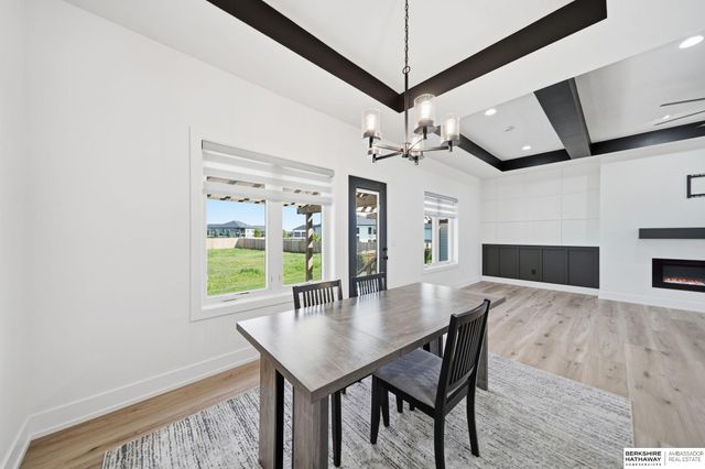 7900 Ponce Drive, Lincoln, NE 68516
