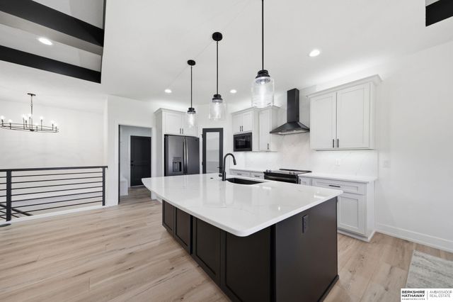 7900 Ponce Drive, Lincoln, NE 68516