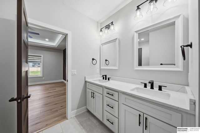 7900 Ponce Drive, Lincoln, NE 68516
