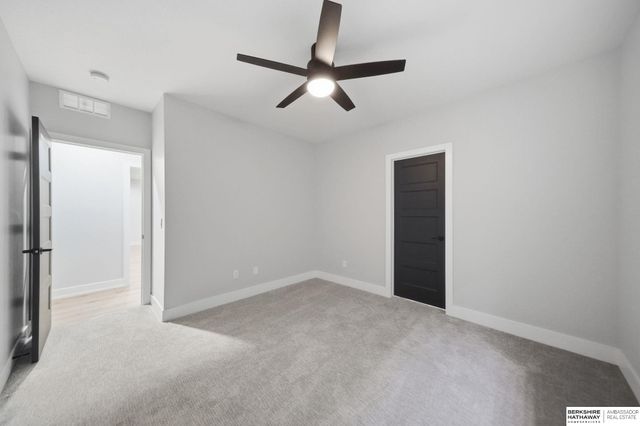 7900 Ponce Drive, Lincoln, NE 68516