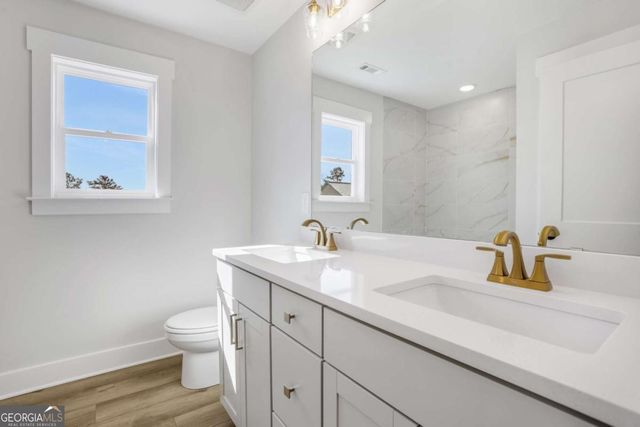 7048 Manchester Drive, Flowery Branch, GA 30542