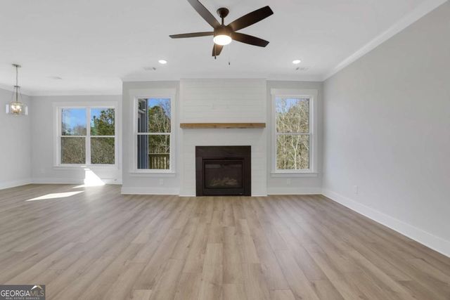 7048 Manchester Drive, Flowery Branch, GA 30542