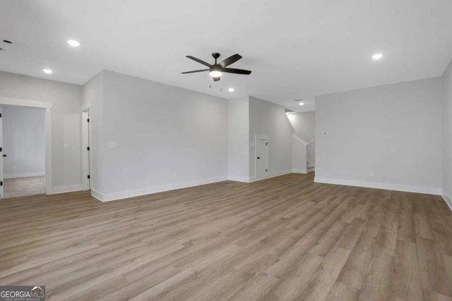 7048 Manchester Drive, Flowery Branch, GA 30542