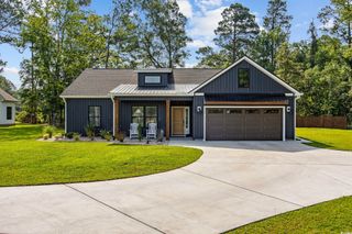 4446 Boggy Rd., Conway, SC 29526