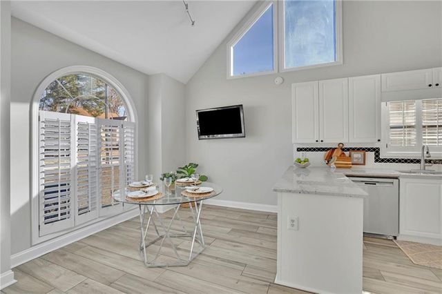 5696 Kilrush SE Court, Mableton, GA 30126