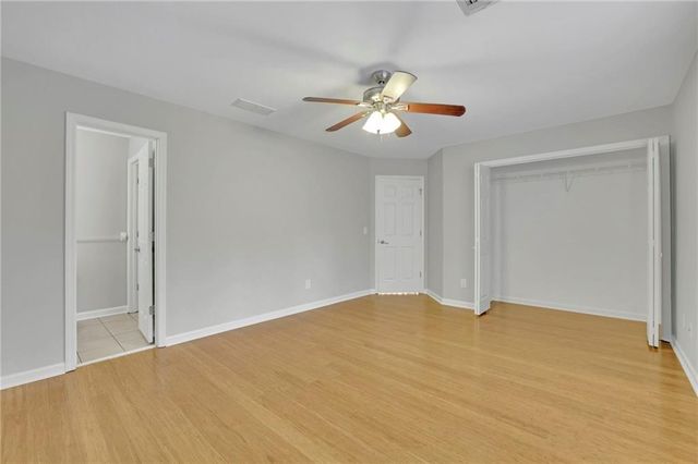 5696 Kilrush SE Court, Mableton, GA 30126