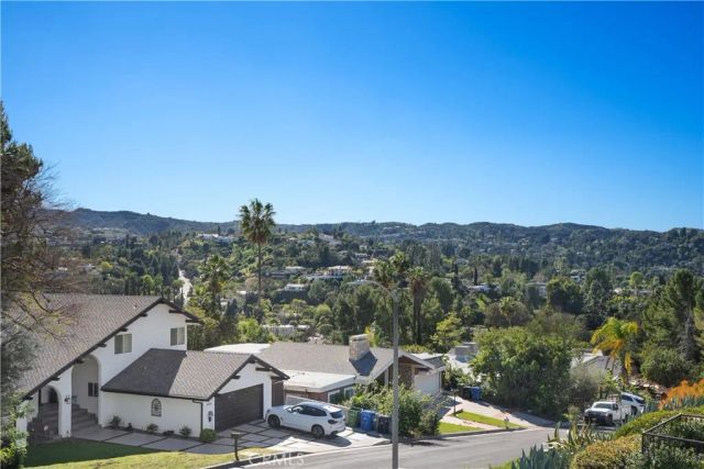 18827 Edleen Drive, Tarzana, CA 91356