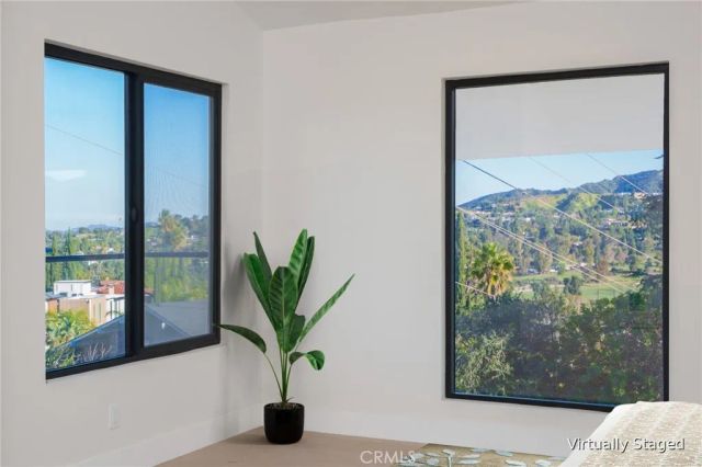 18827 Edleen Drive, Tarzana, CA 91356