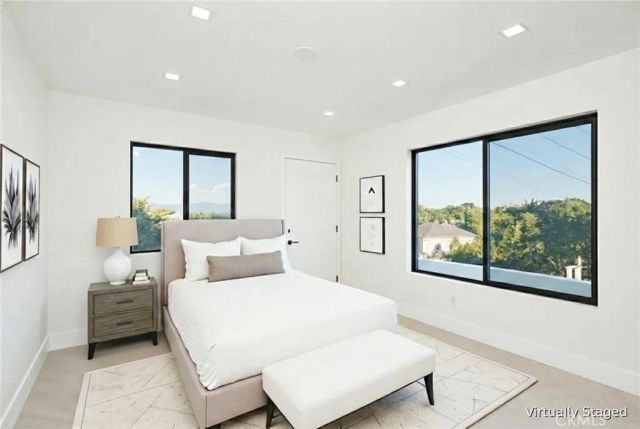 18827 Edleen Drive, Tarzana, CA 91356