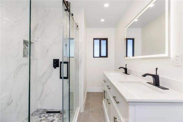 18827 Edleen Drive, Tarzana, CA 91356