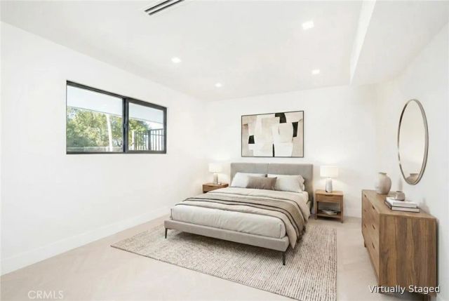 18827 Edleen Drive, Tarzana, CA 91356
