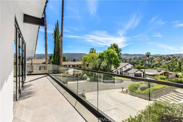 18827 Edleen Drive, Tarzana, CA 91356
