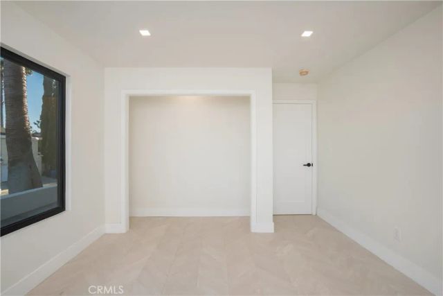 18827 Edleen Drive, Tarzana, CA 91356