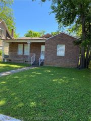 715 S 20th Street, Fort Smith, AR 72901