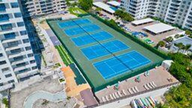 5100 N Ocean Blvd Apt 515, Lauderdale By The Sea, FL 33308