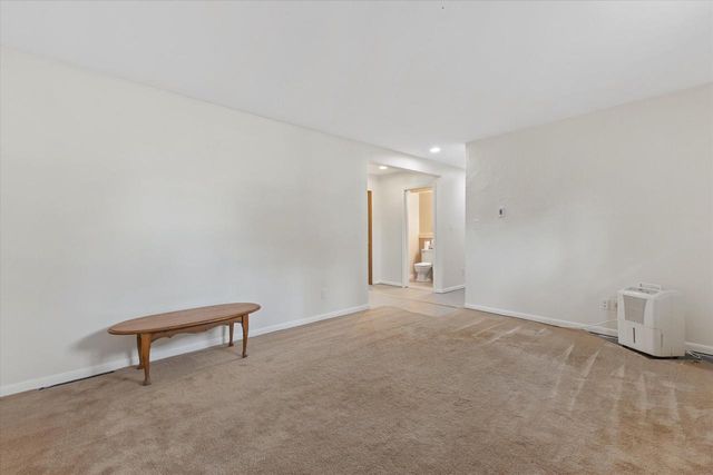 115 Conrad COURT, Mukwonago, WI 53149
