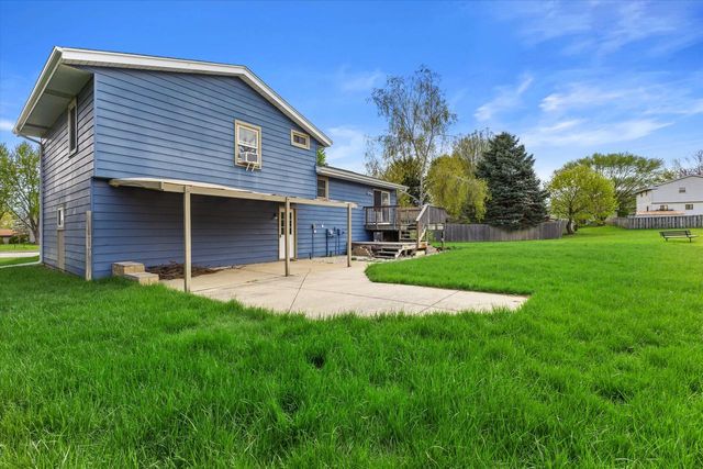 115 Conrad COURT, Mukwonago, WI 53149