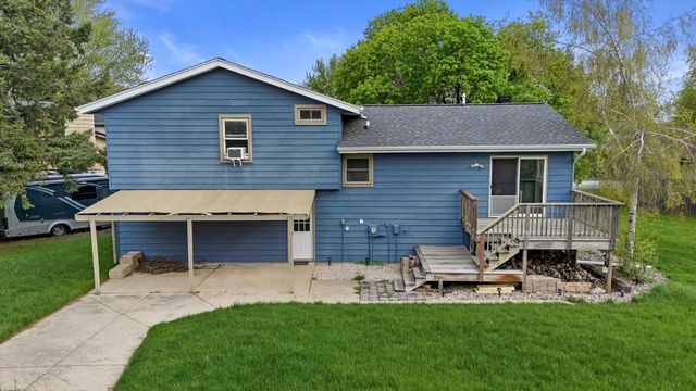 115 Conrad COURT, Mukwonago, WI 53149
