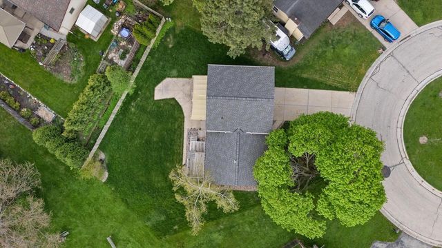115 Conrad COURT, Mukwonago, WI 53149