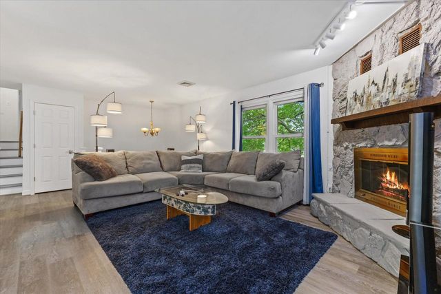 115 Conrad COURT, Mukwonago, WI 53149