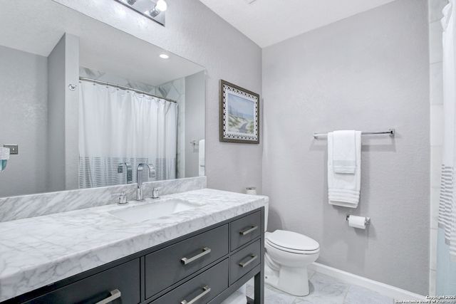 27334 Lasso Bend, San Antonio, TX 78260