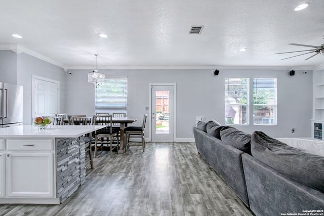 27334 Lasso Bend, San Antonio, TX 78260