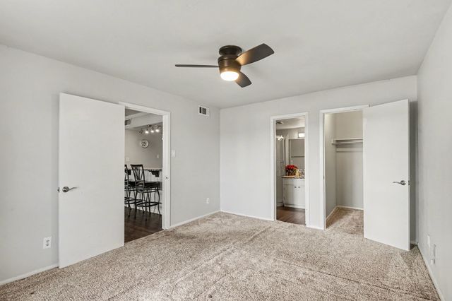 108 Harbor Drive 204, Runaway Bay, TX 76426