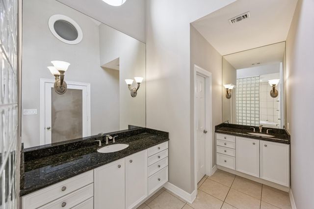 5417 Dickson Street B, Houston, TX 77007
