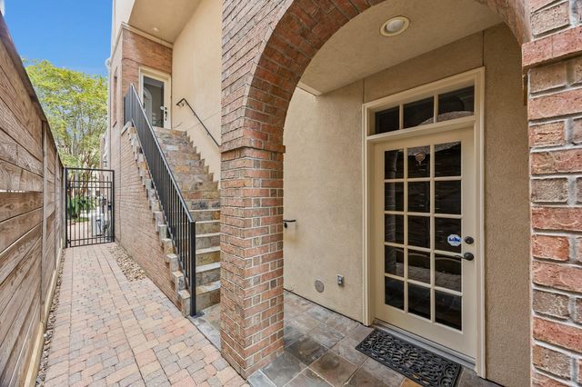5417 Dickson Street B, Houston, TX 77007
