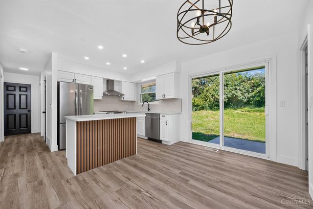 958 Goodhue Circle, Forest Park, OH 45240