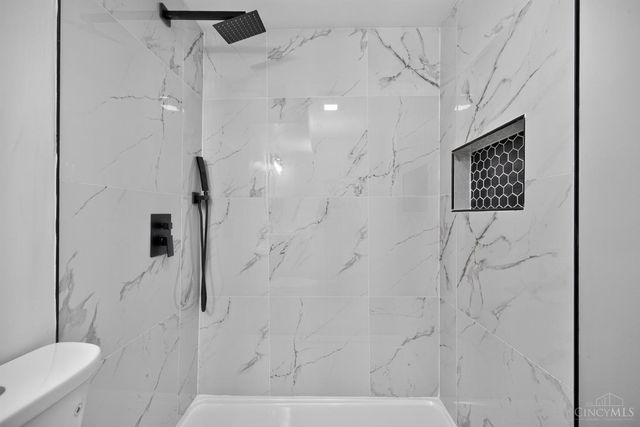 958 Goodhue Circle, Forest Park, OH 45240