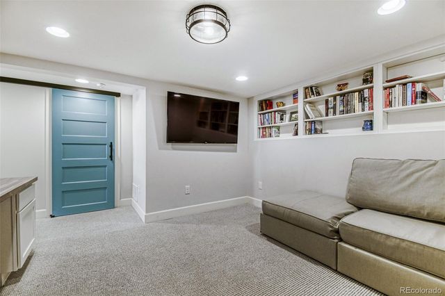 1724 S Emerson Street, Denver, CO 80210