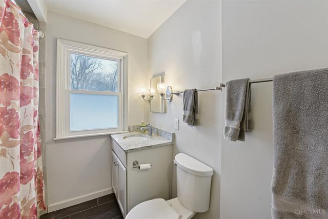 335 Albion Avenue, Glendale, OH 45246