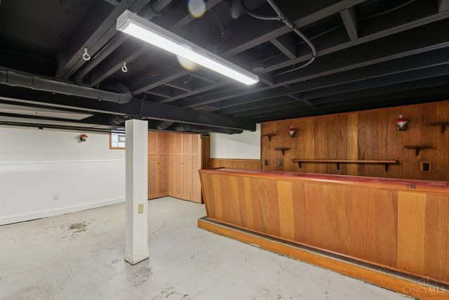 335 Albion Avenue, Glendale, OH 45246