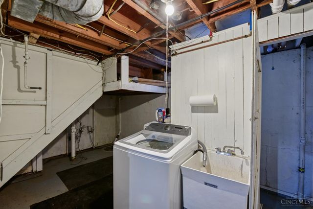 335 Albion Avenue, Glendale, OH 45246