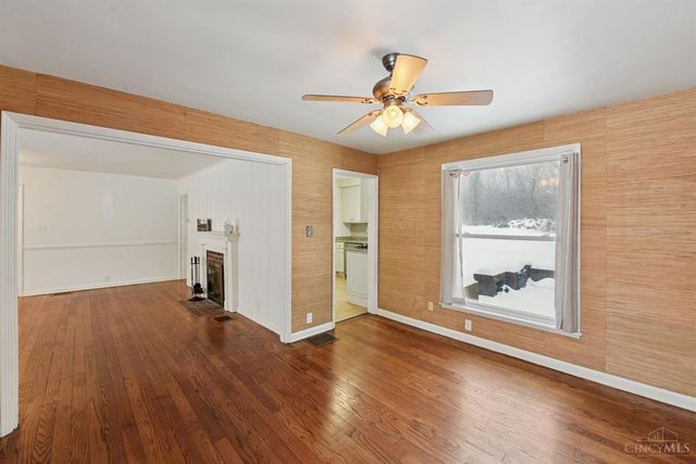 335 Albion Avenue, Glendale, OH 45246