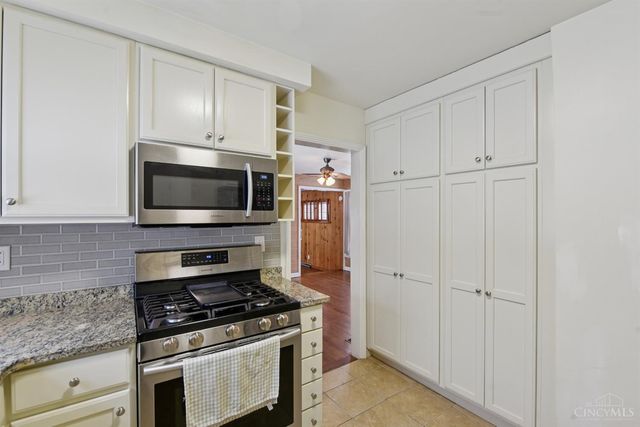 335 Albion Avenue, Glendale, OH 45246