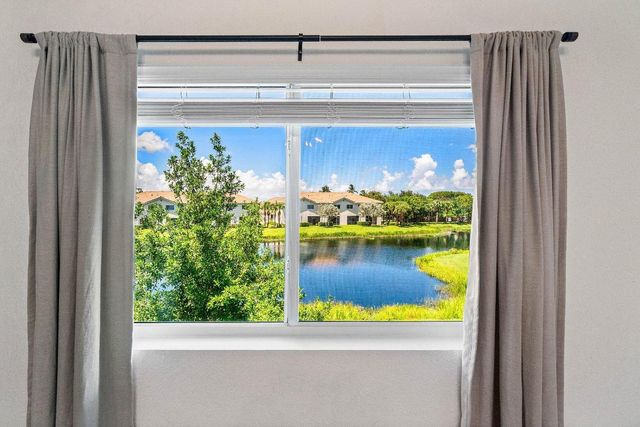 1198 Paisley Court, Lake Worth Beach, FL 33461