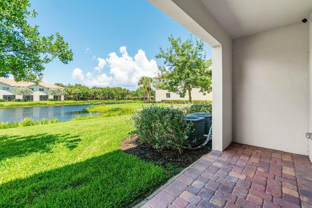 1198 Paisley Court, Lake Worth Beach, FL 33461