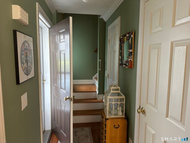 62 Allison Way 62, East Haven, CT 06512