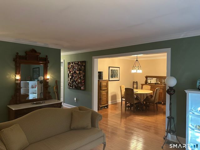 62 Allison Way 62, East Haven, CT 06512