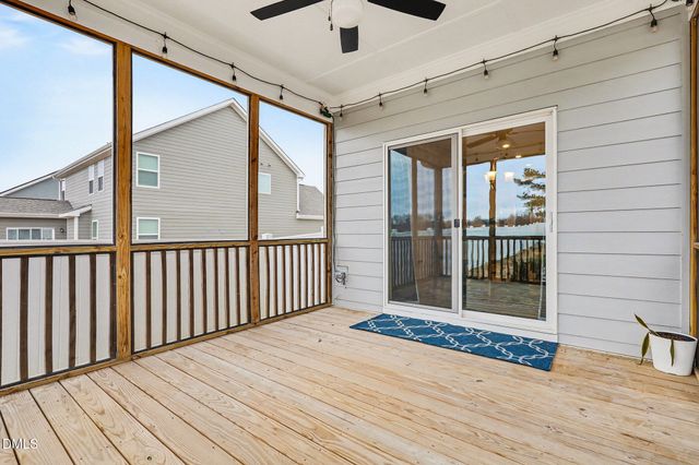 8316 Running Fern Way, Willow Springs, NC 27592