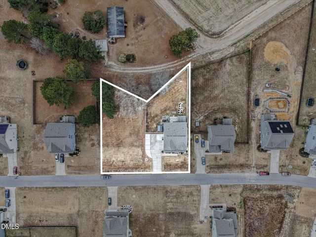 8316 Running Fern Way, Willow Springs, NC 27592