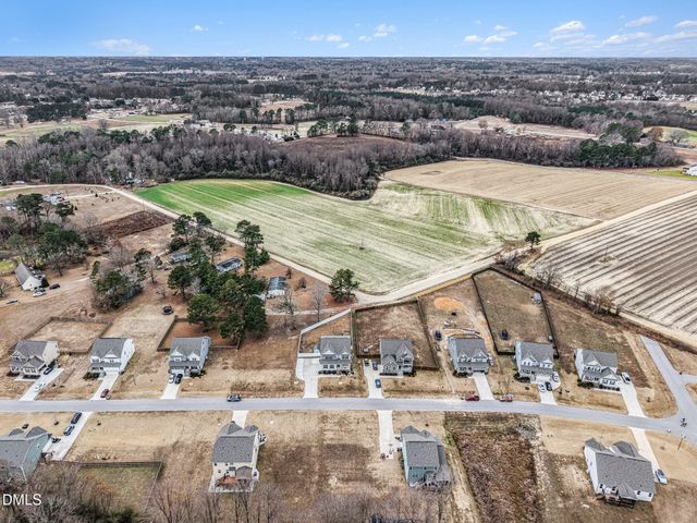 8316 Running Fern Way, Willow Springs, NC 27592