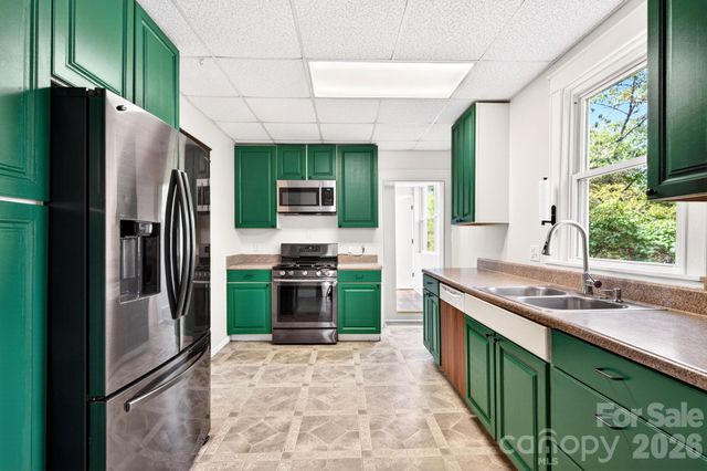 55 Walton Street, Asheville, NC 28801
