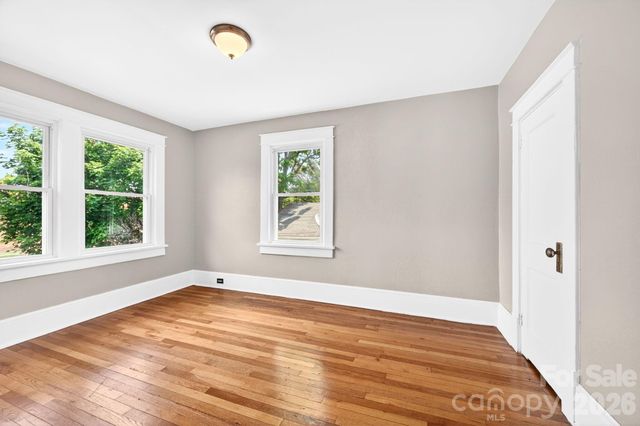 55 Walton Street, Asheville, NC 28801