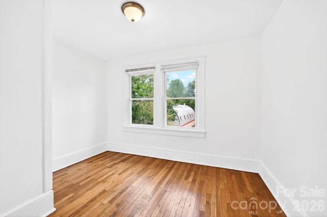 55 Walton Street, Asheville, NC 28801