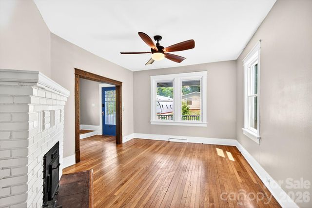 55 Walton Street, Asheville, NC 28801
